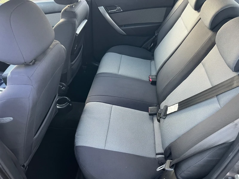 Chevrolet Aveo 1.4 DOHC* АВТОМАТИК* ШВЕЙЦАРИЯ* , снимка 10 - Автомобили и джипове - 52839760