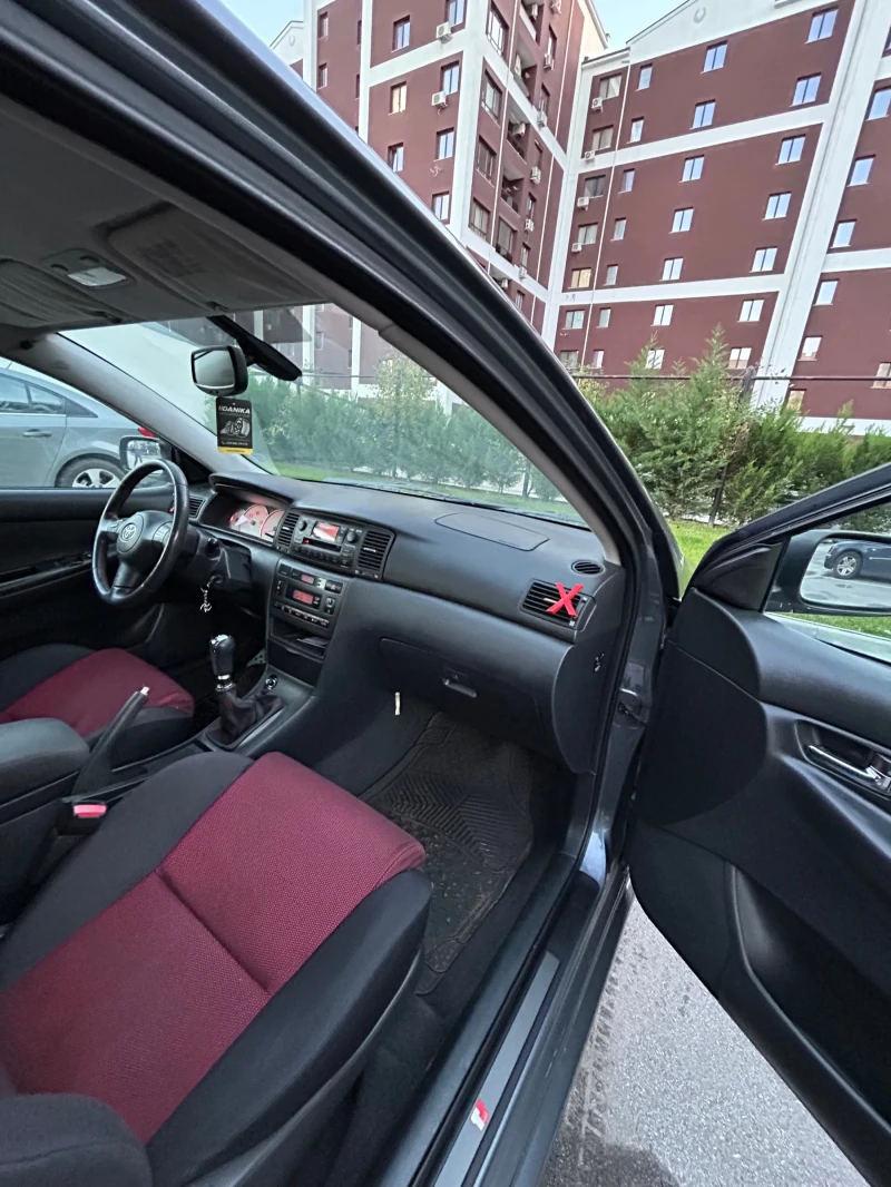 Toyota Corolla, снимка 9 - Автомобили и джипове - 53077440