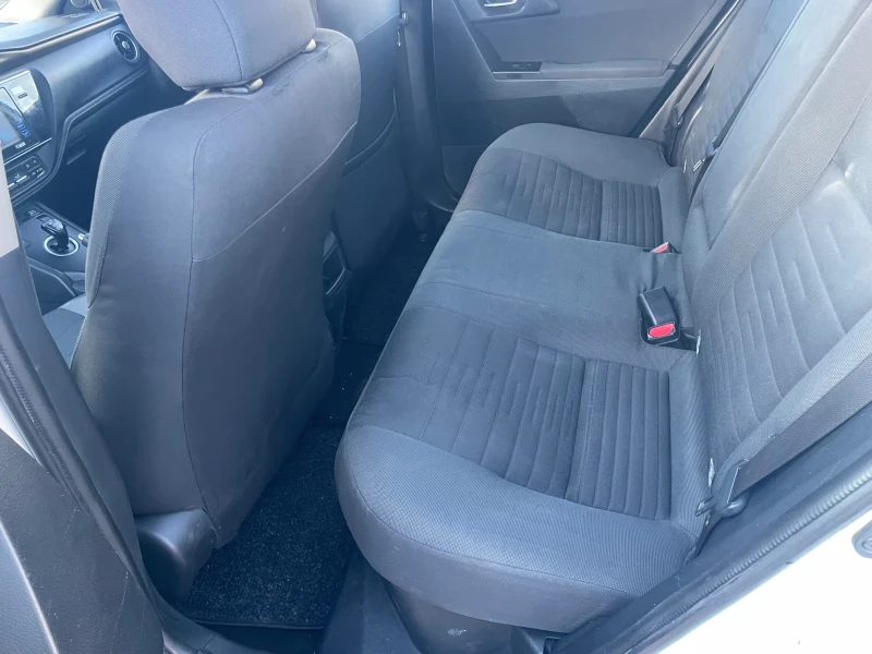 Toyota Auris 1.8 hybrid face, снимка 9 - Автомобили и джипове - 53112603