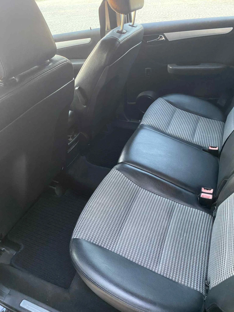 Mercedes-Benz B 200, снимка 6 - Автомобили и джипове - 53288074