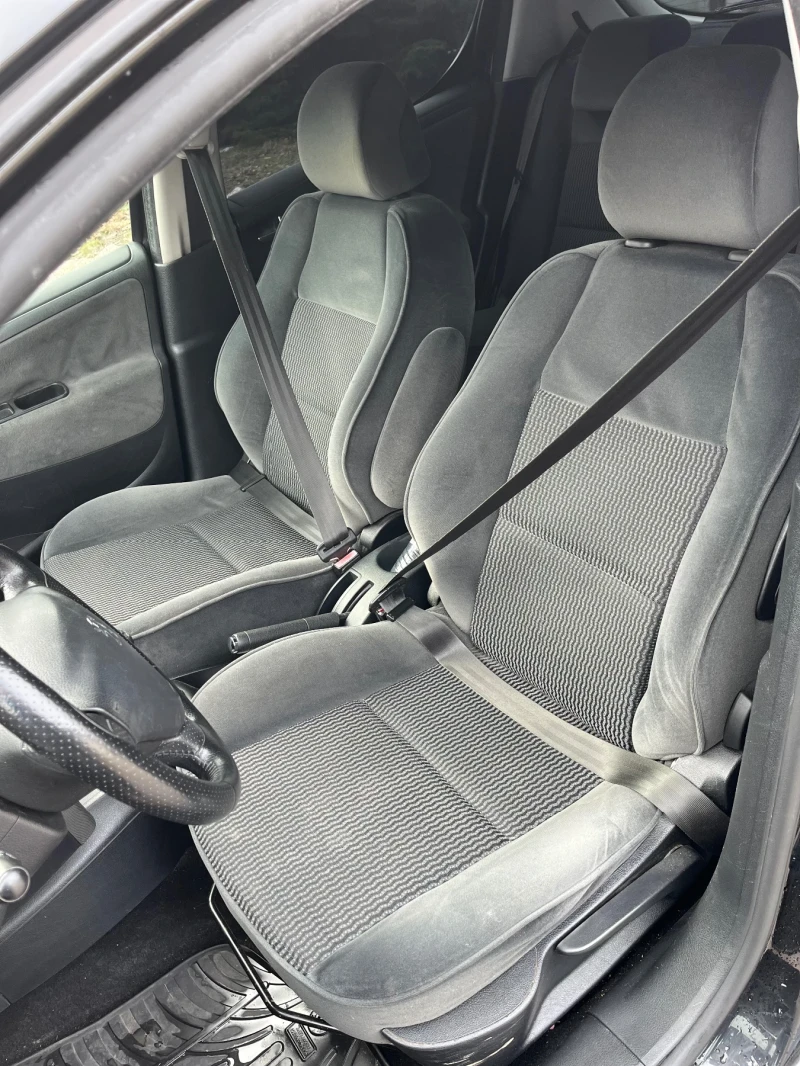 Peugeot 207 1.4, снимка 5 - Автомобили и джипове - 53393876