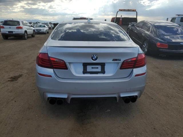 BMW M5 Като Нова, снимка 5 - Автомобили и джипове - 47193918