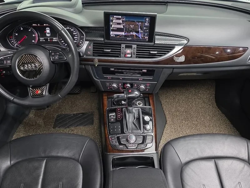 Audi A6 2.0 Tdi, снимка 7 - Автомобили и джипове - 53896869