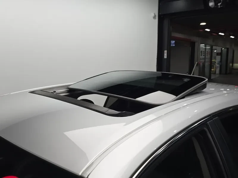 Lexus CT 200h Compact Luxury ZWA10, снимка 12 - Автомобили и джипове - 55537119
