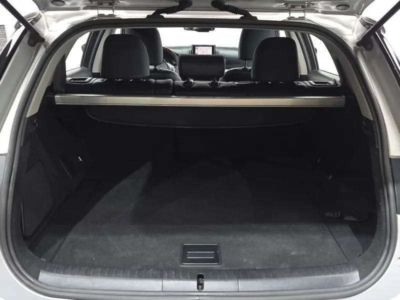 Lexus CT 200h Compact Luxury ZWA10, снимка 13 - Автомобили и джипове - 55537119
