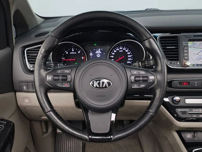 Kia Carnival 9-seater Prestige| 194к.с., снимка 13 - Автомобили и джипове - 56126658