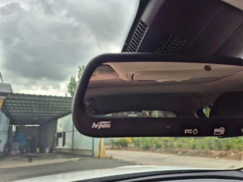Kia Stinger, снимка 13 - Автомобили и джипове - 56689209