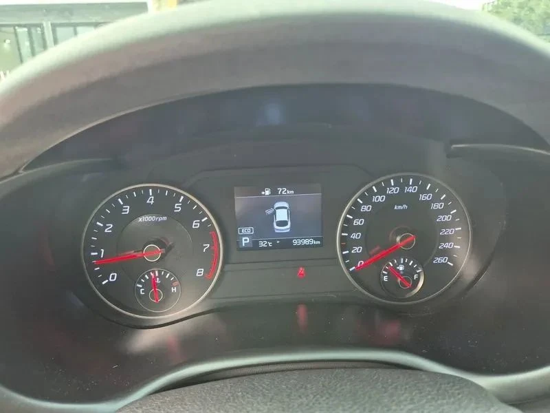 Kia Stinger, снимка 10 - Автомобили и джипове - 56689209