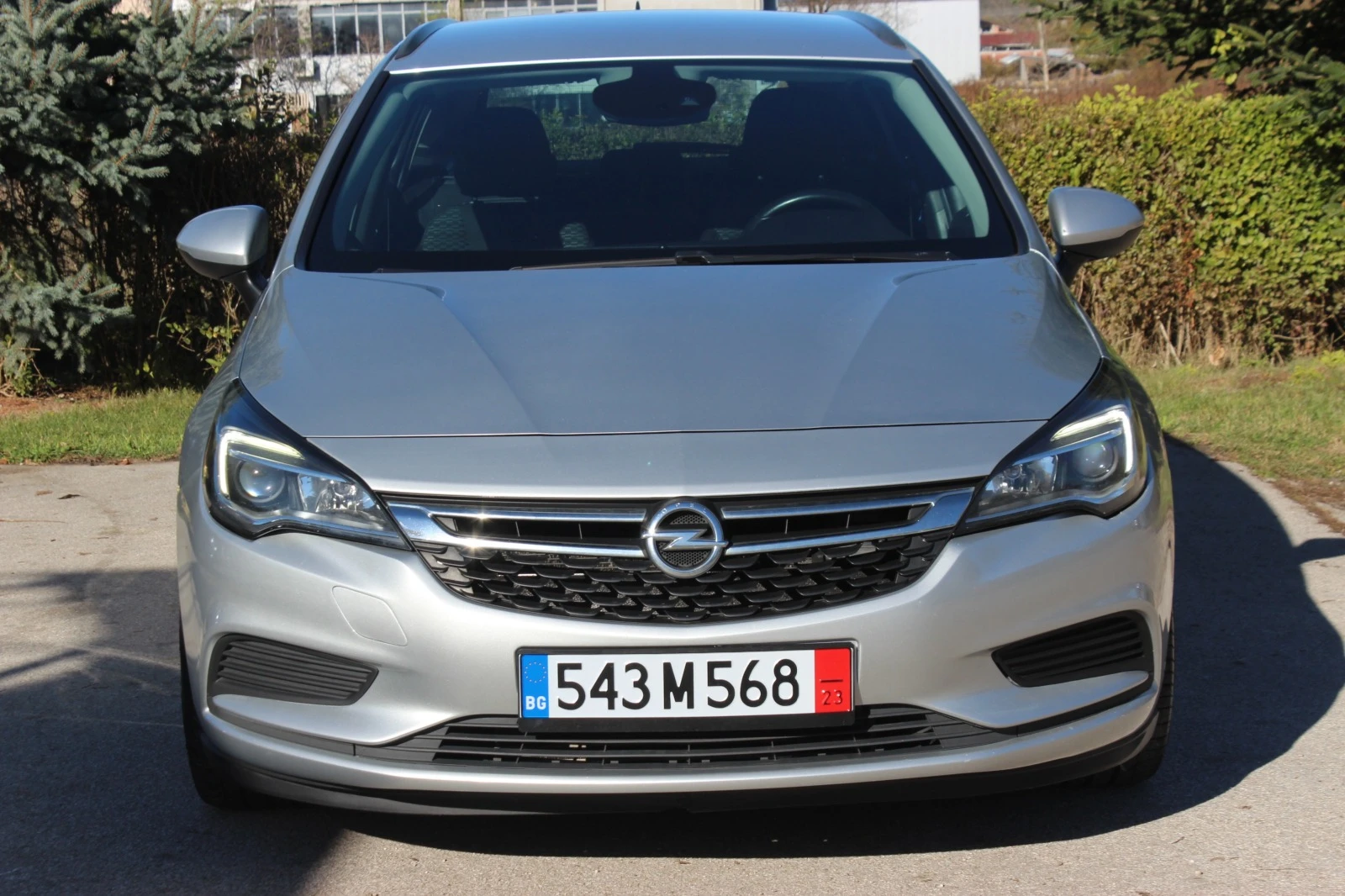 Opel Astra 1.6cdti Уникат Топ Състояние - изображение 2