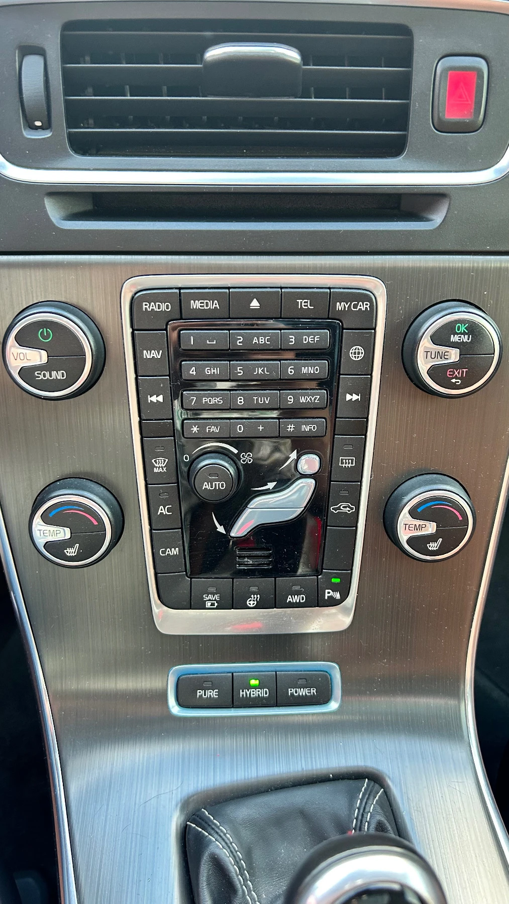 Volvo V60 PLUG-IN HYBRID | Mobile.bg � ����������� 12