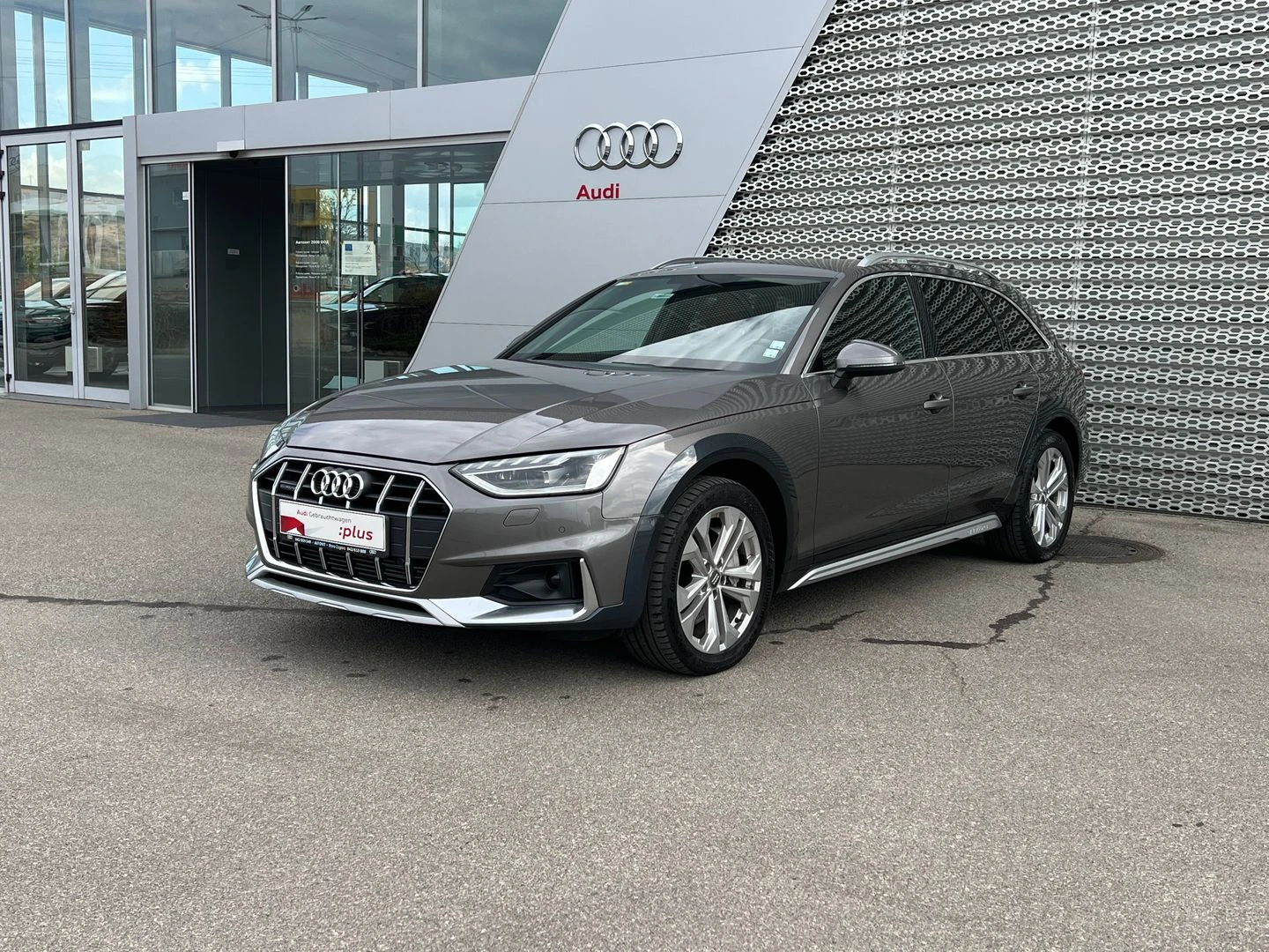 Audi A4 Allroad 45 TDI quattro - изображение 6