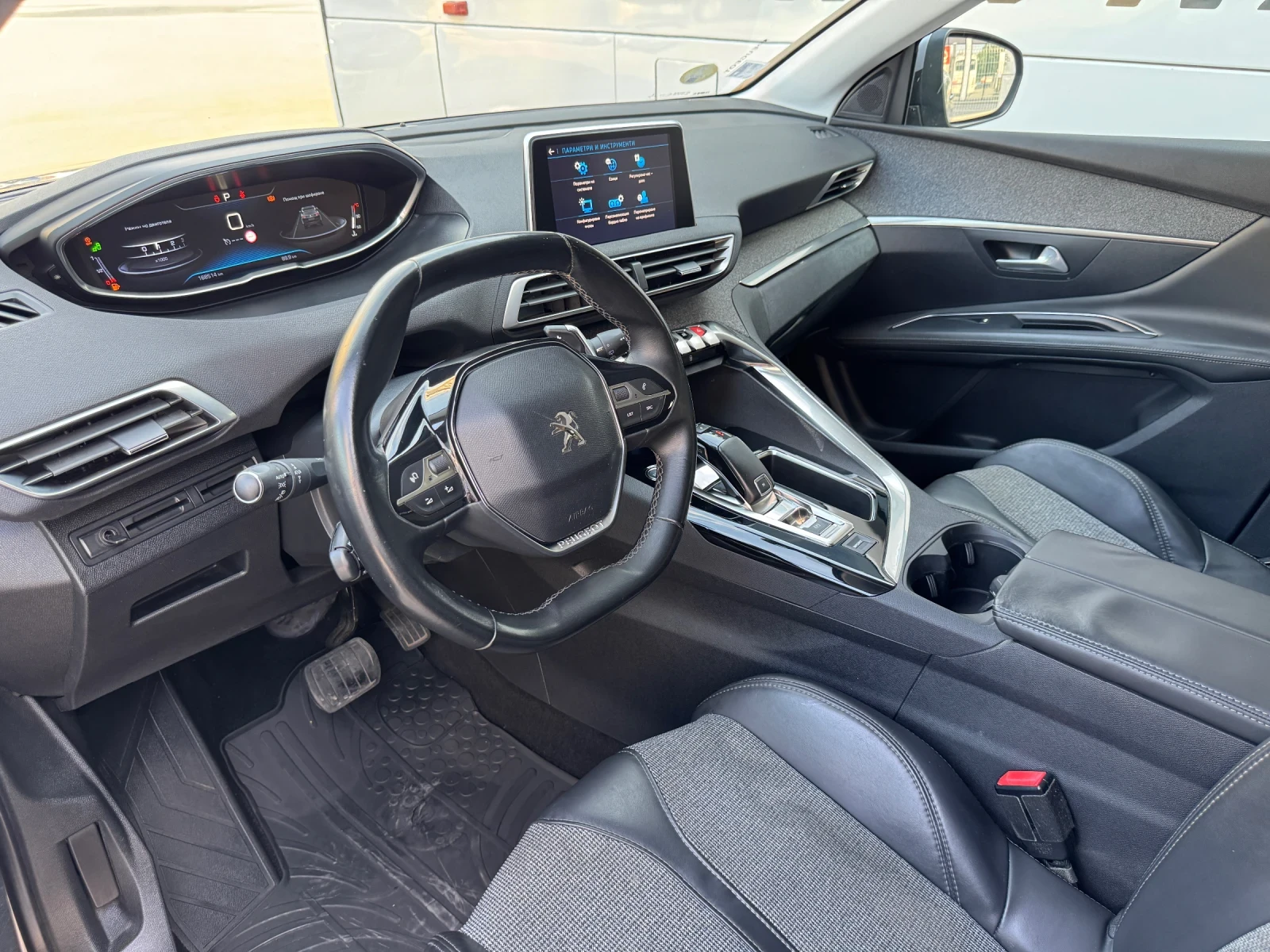 Peugeot 3008 1.6HDI // ВЪРНАТ ОТ ЛИЗИНГ - изображение 3