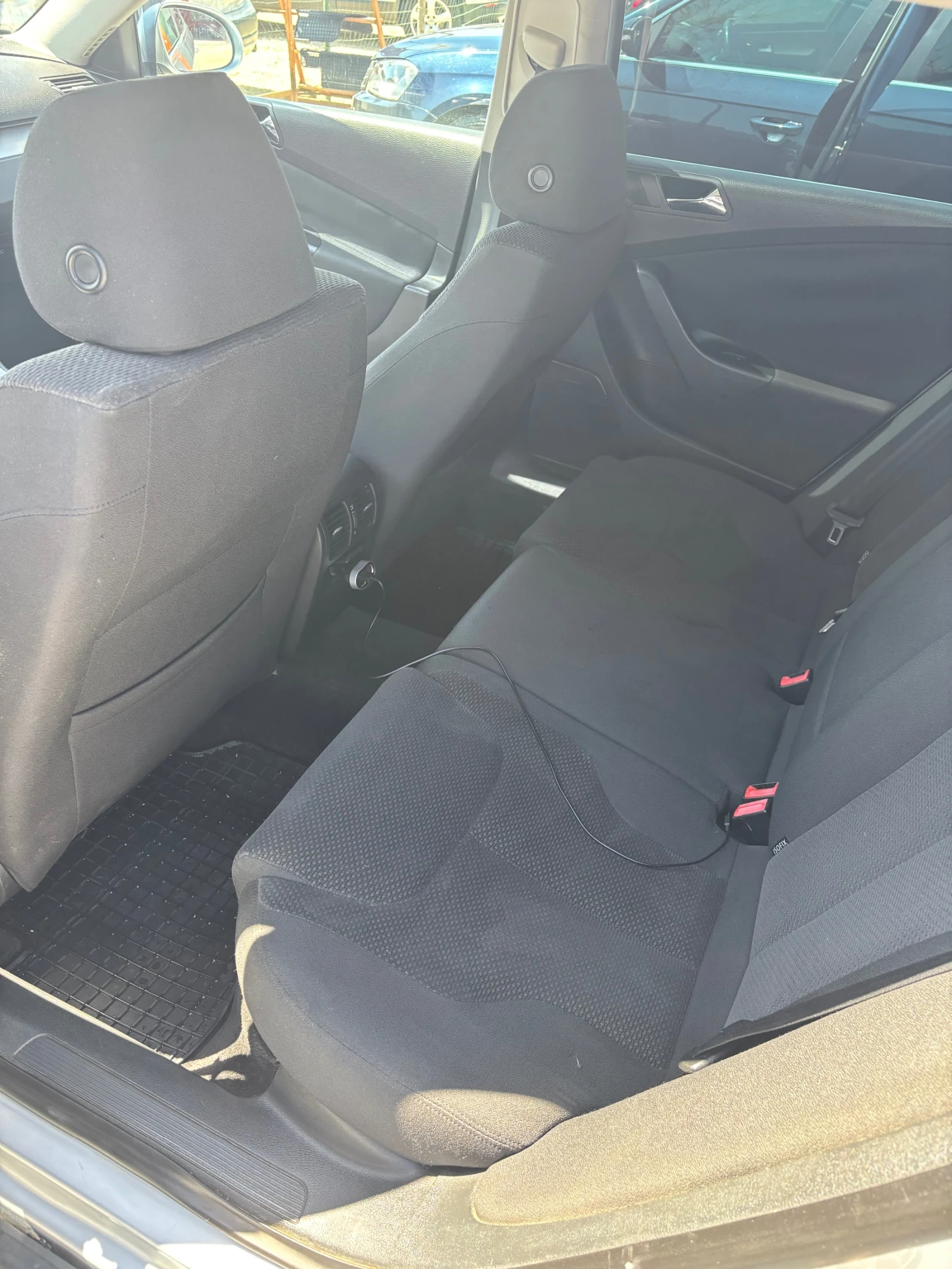 VW Passat  - изображение 10