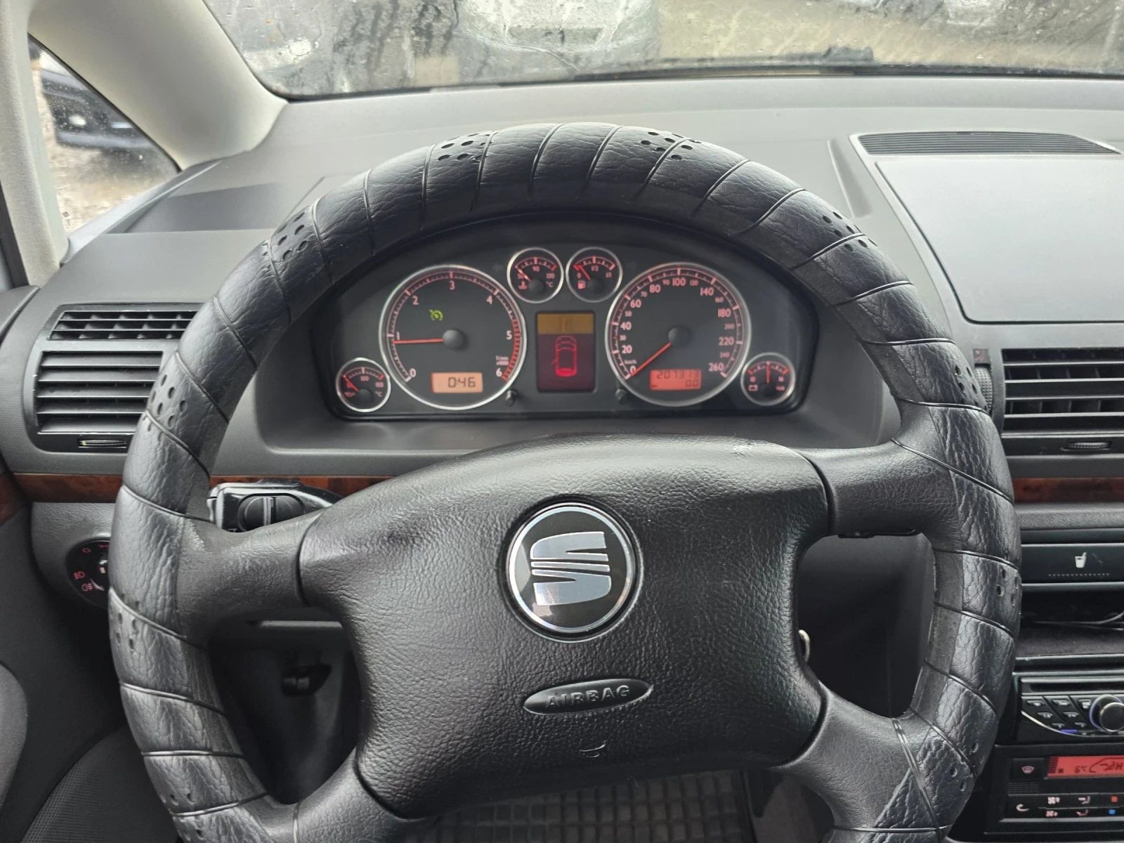 Seat Alhambra 1.9TDI   | Mobile.bg   11