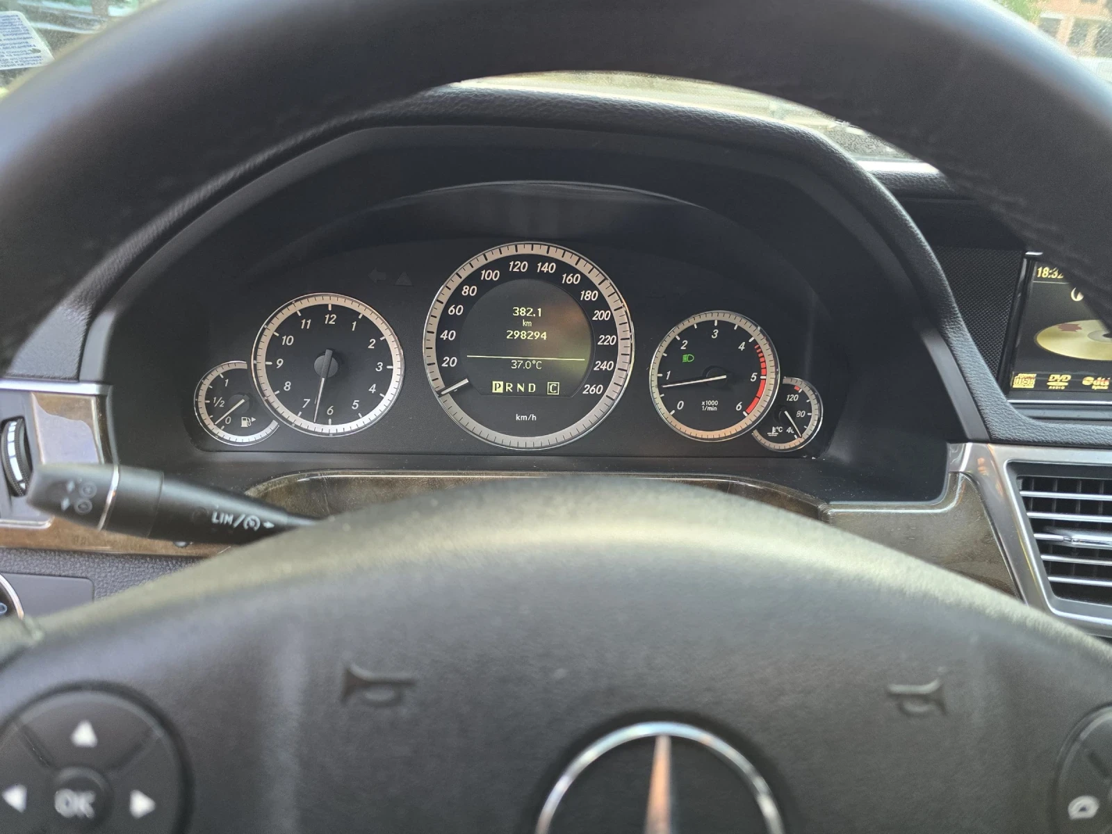 Mercedes-Benz E 200 200 D | Mobile.bg — изображение 11