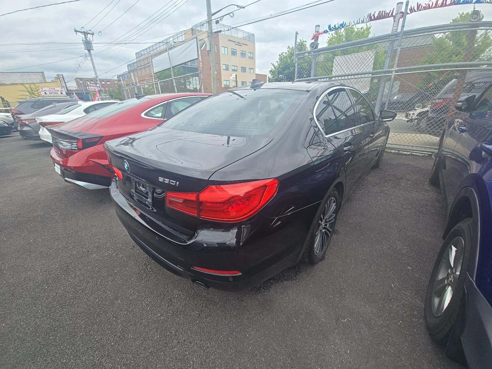 BMW 530 xDrive* CARFAX* БЕЗ ПЪРВОНАЧАЛНА*  - изображение 3