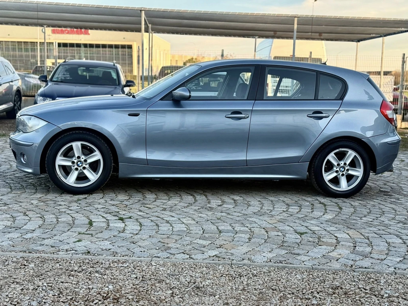 BMW 120 2.0 AVTOMATIK - изображение 2