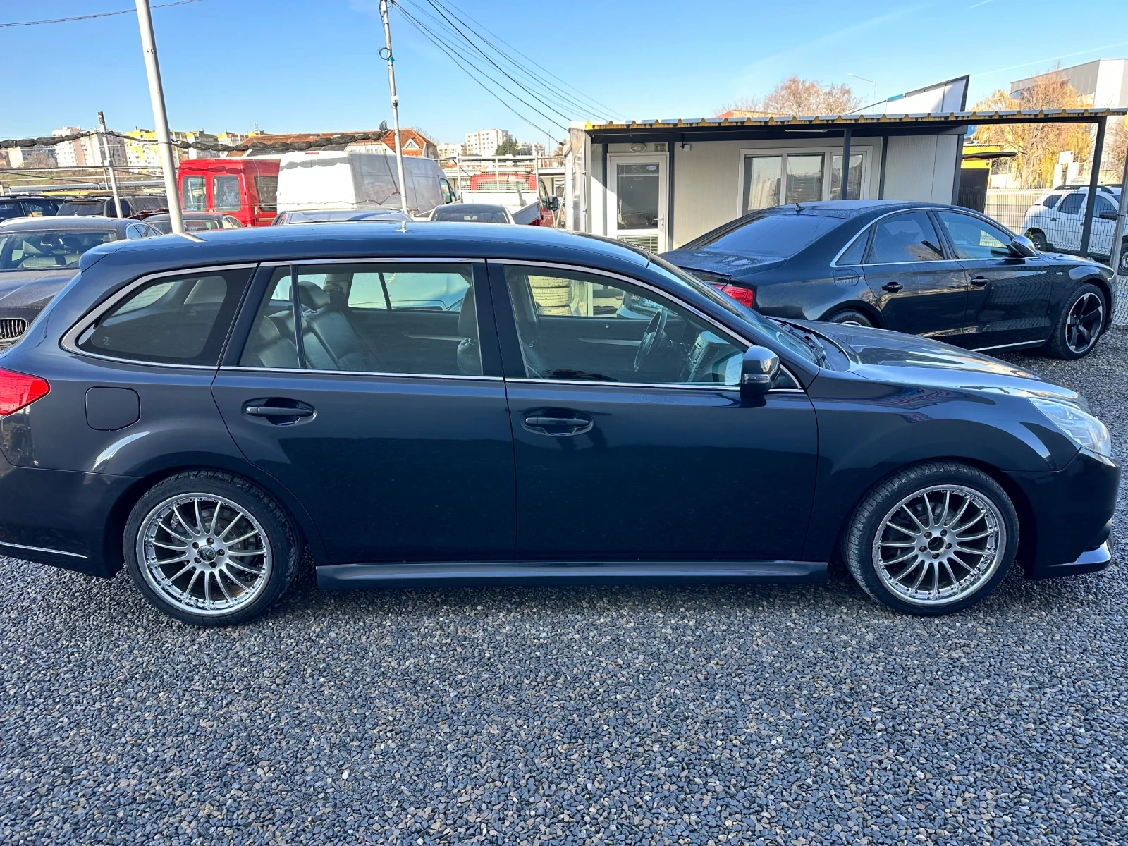 Subaru Legacy 2.0 i 4x4  - изображение 4