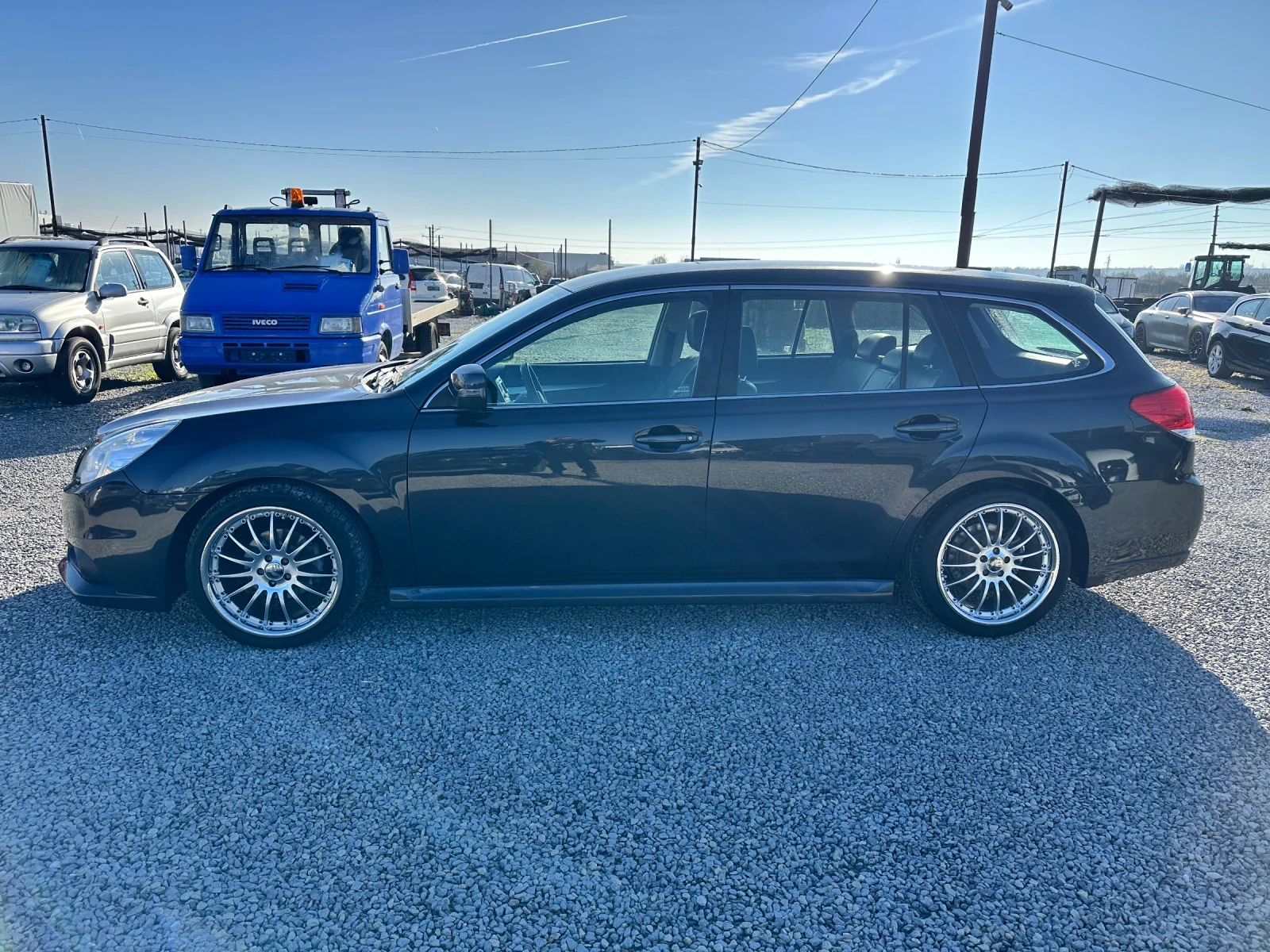 Subaru Legacy 2.0 i 4x4  - изображение 5