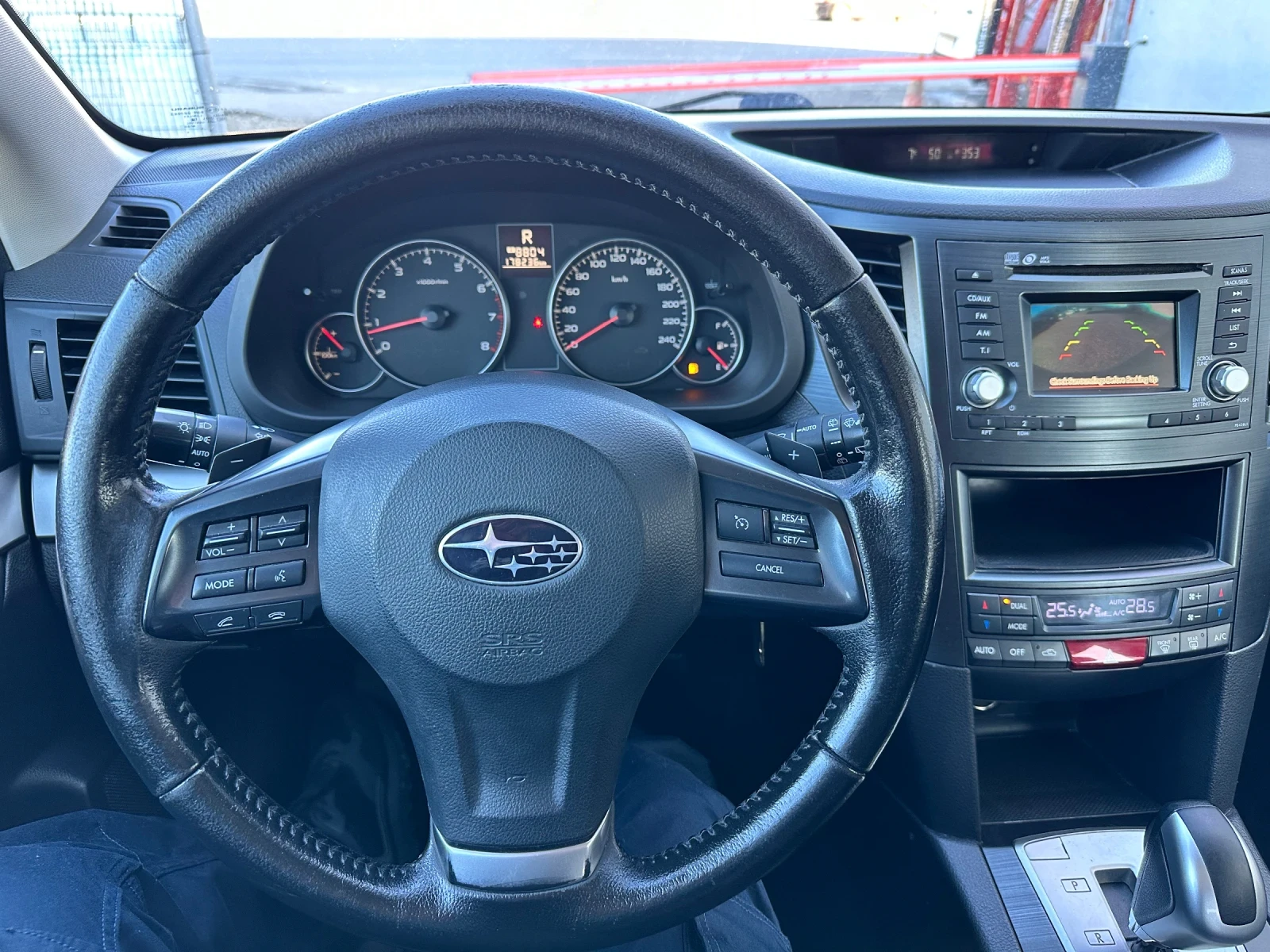 Subaru Legacy 2.0 i 4x4  - изображение 10