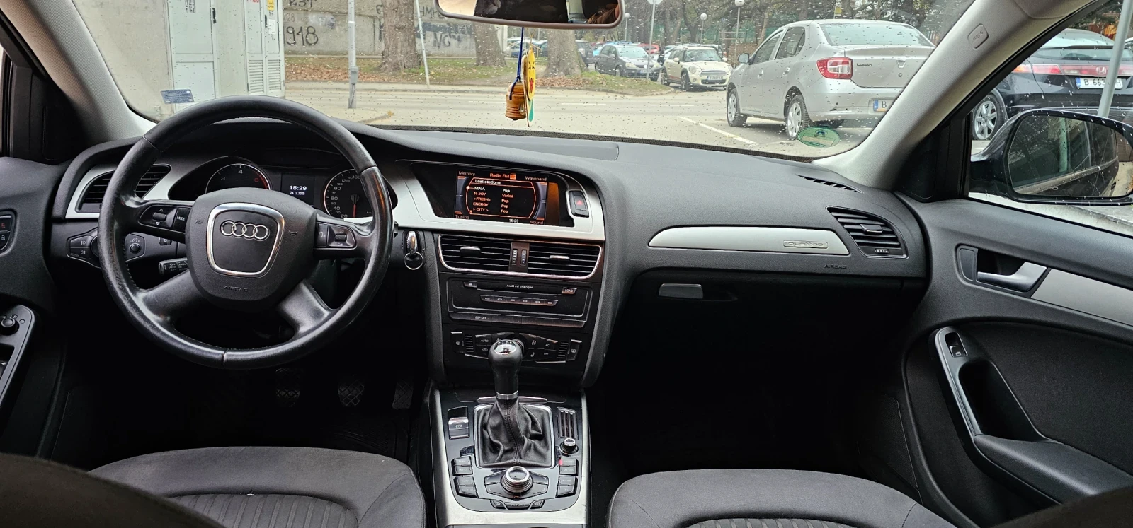 Audi A4 Avant B8 3.0TDI, снимка 11 - Автомобили и джипове - 52892478