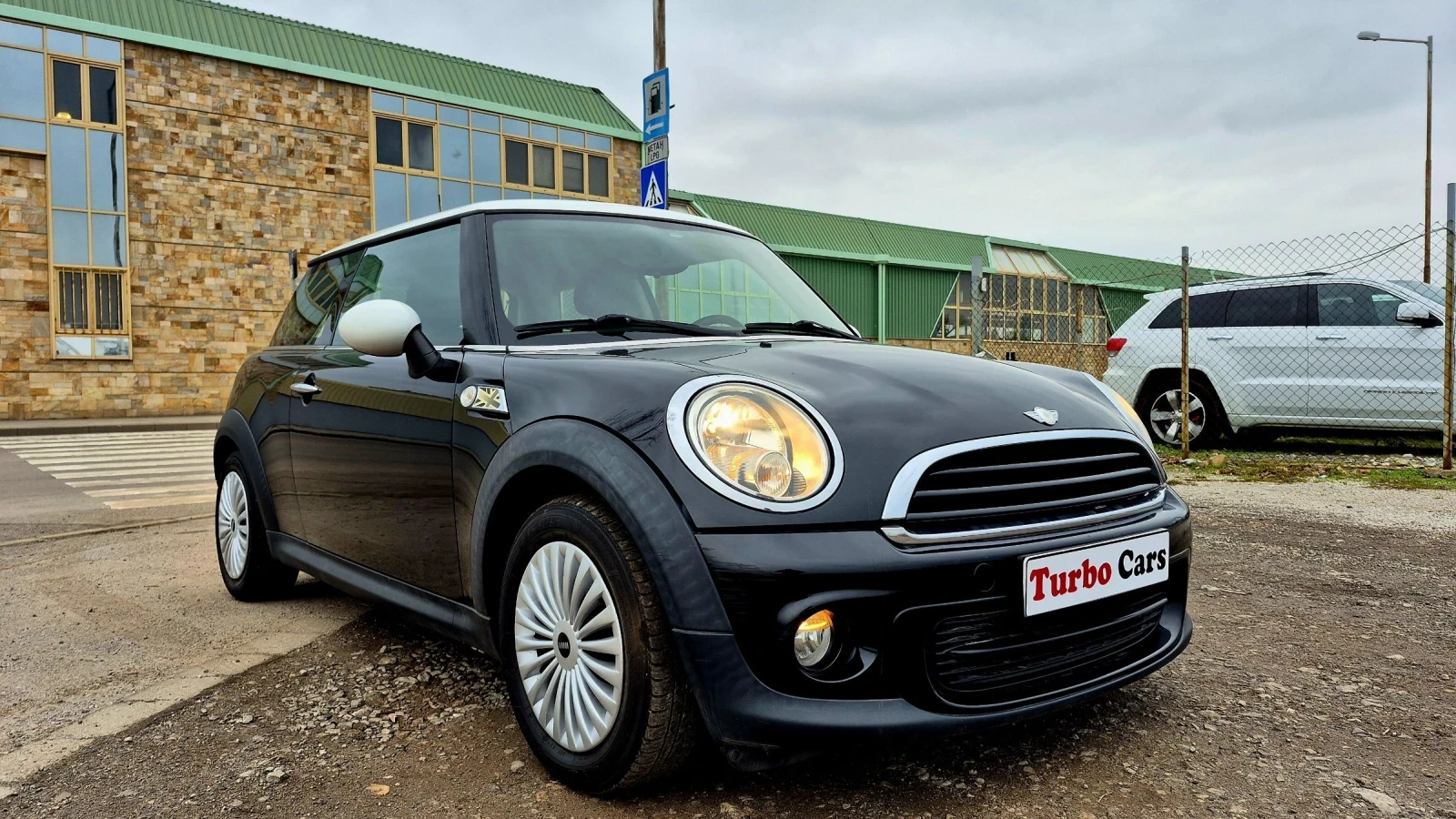 Mini One 1.6i* 74hp* FACE* 120000km* 2011* Отлична* БАРТЕР - изображение 8