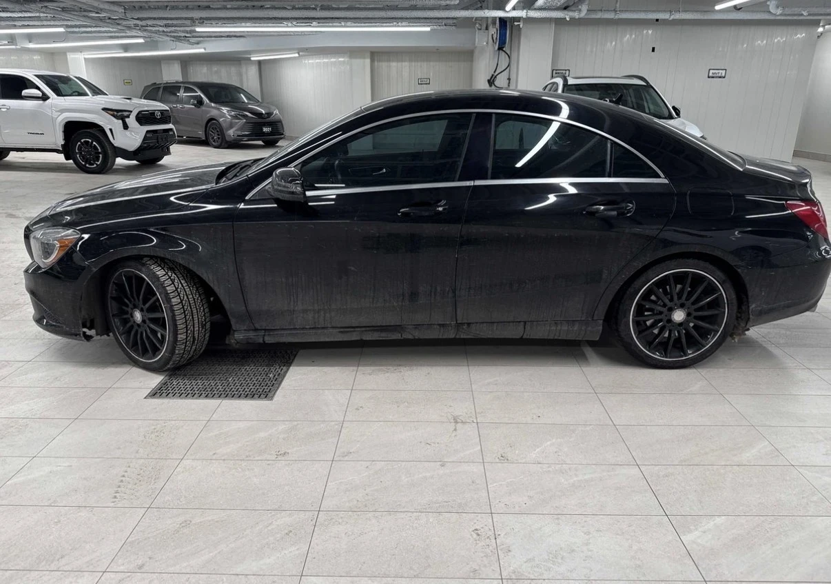 Mercedes-Benz CLA 250 4Matic * Подгреви * Амбиентно осветление * Carfax  - изображение 3