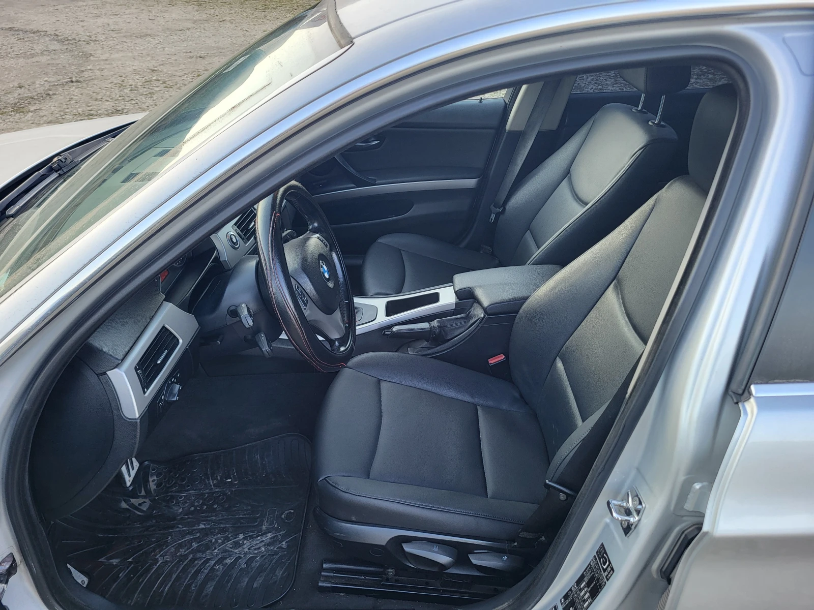 BMW 330 3.0D * XDrive * , снимка 9 - Автомобили и джипове - 53811421