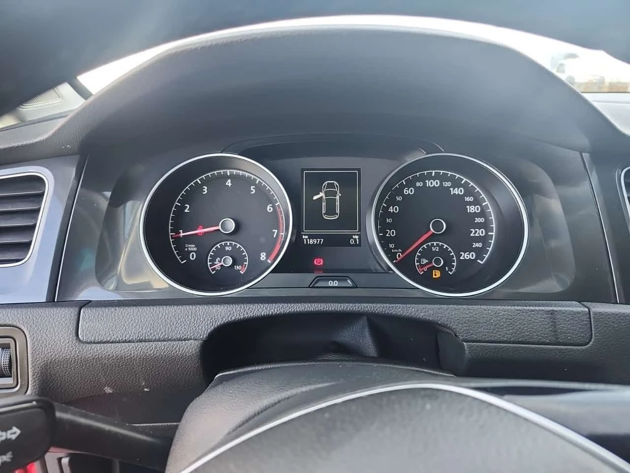 VW Golf * COMFORTLINE * ПОДГРЕВИ * CARFAX, снимка 9 - Автомобили и джипове - 54024291