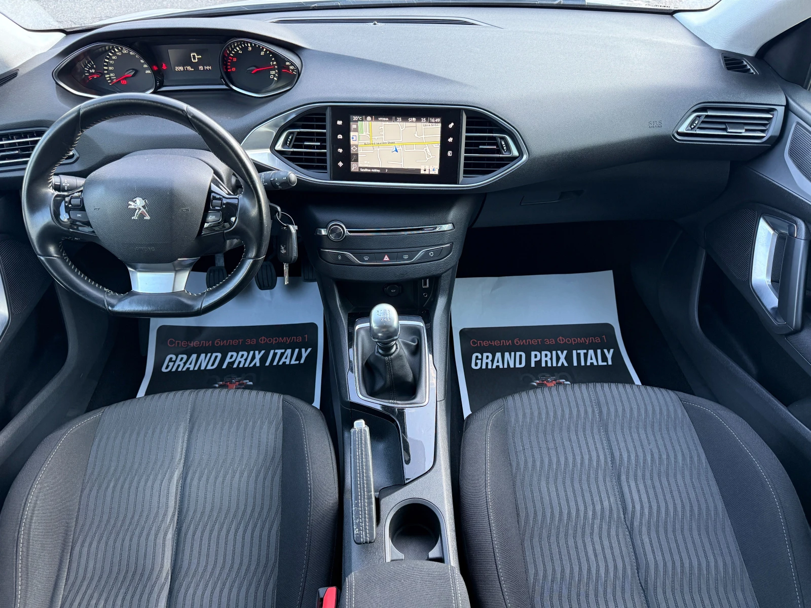 Peugeot 308 1.6HDI* NAVI* СЕРВИЗНА ИСТОРИЯ* , снимка 9 - Автомобили и джипове - 54137821