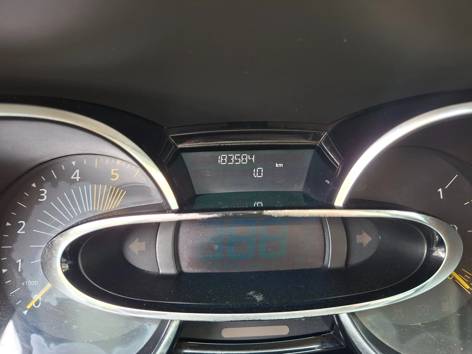 Renault Clio 1.5DCI.NAVI, снимка 14 - Автомобили и джипове - 54544694