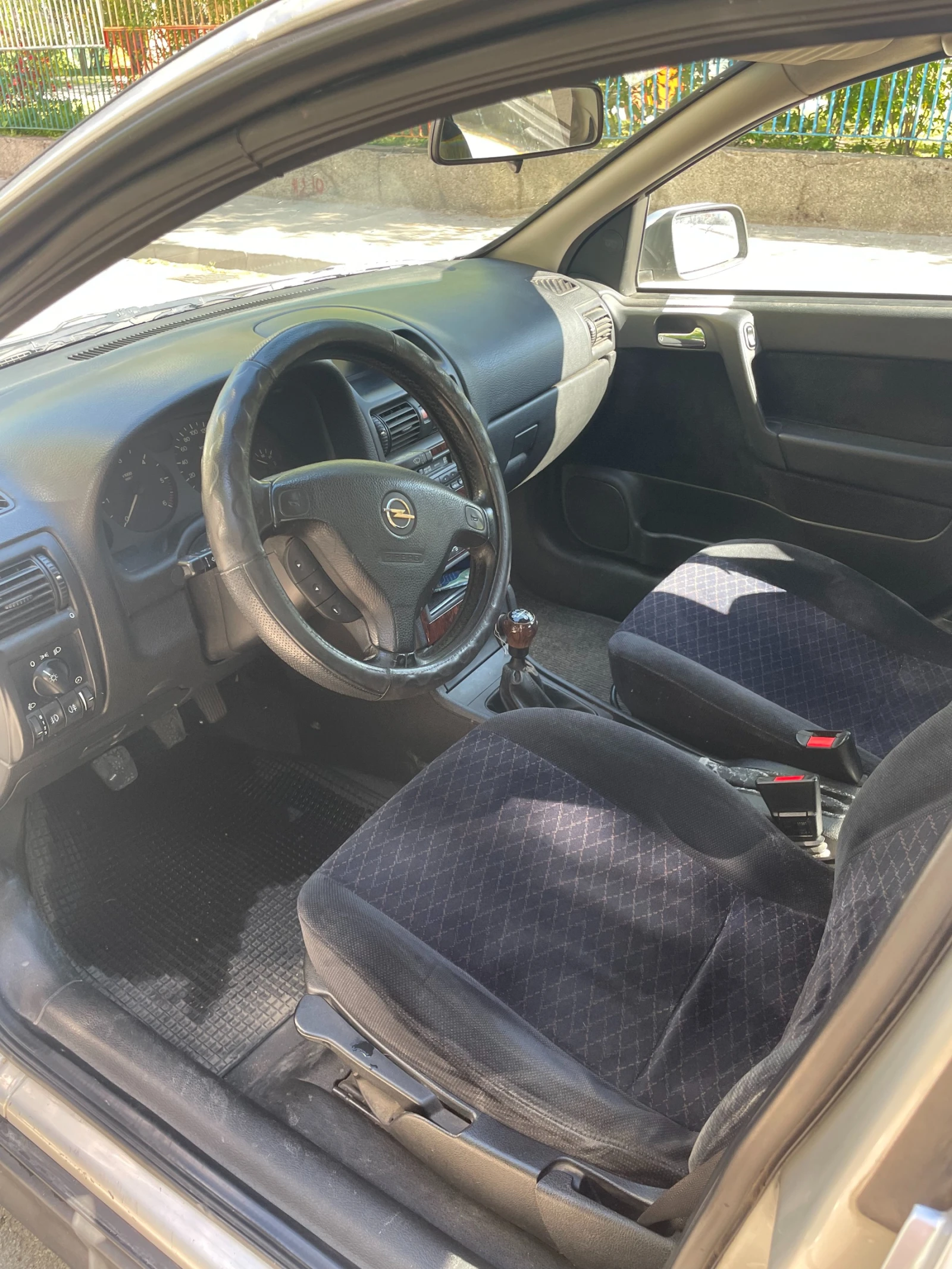 Opel Astra ISUZU + два чифта джанти и гуми, снимка 7 - Автомобили и джипове - 54607910