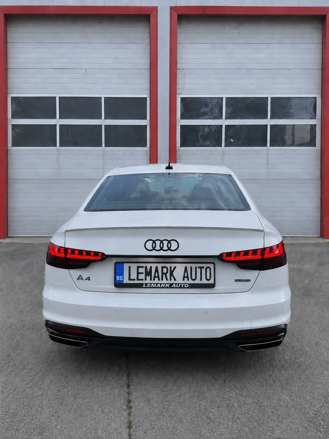 Audi A4 45TFSI S-LINE+ QUATTRO HED-UP KEY LESS KAMERA , снимка 8 - Автомобили и джипове - 55316416
