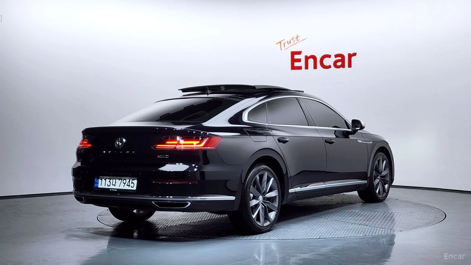 VW Arteon 2.0 TDI PRESTIGE 4MOTION* HUD* 360* МАСАЖИ, снимка 2 - Автомобили и джипове - 55678463