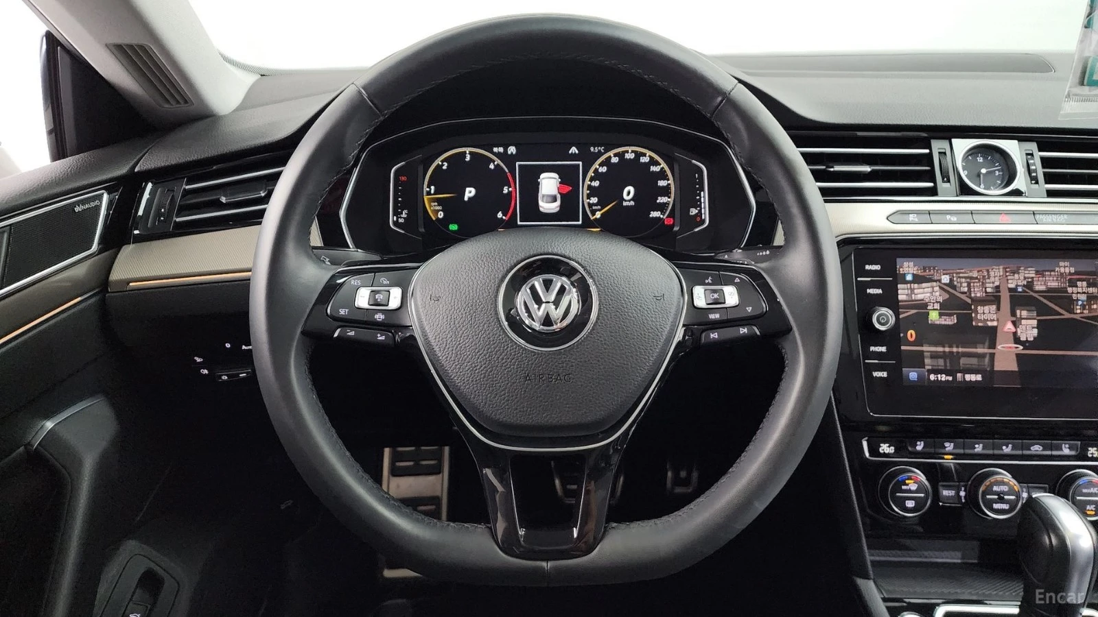 VW Arteon 2.0 TDI PRESTIGE 4MOTION* HUD* 360* МАСАЖИ, снимка 11 - Автомобили и джипове - 55678463