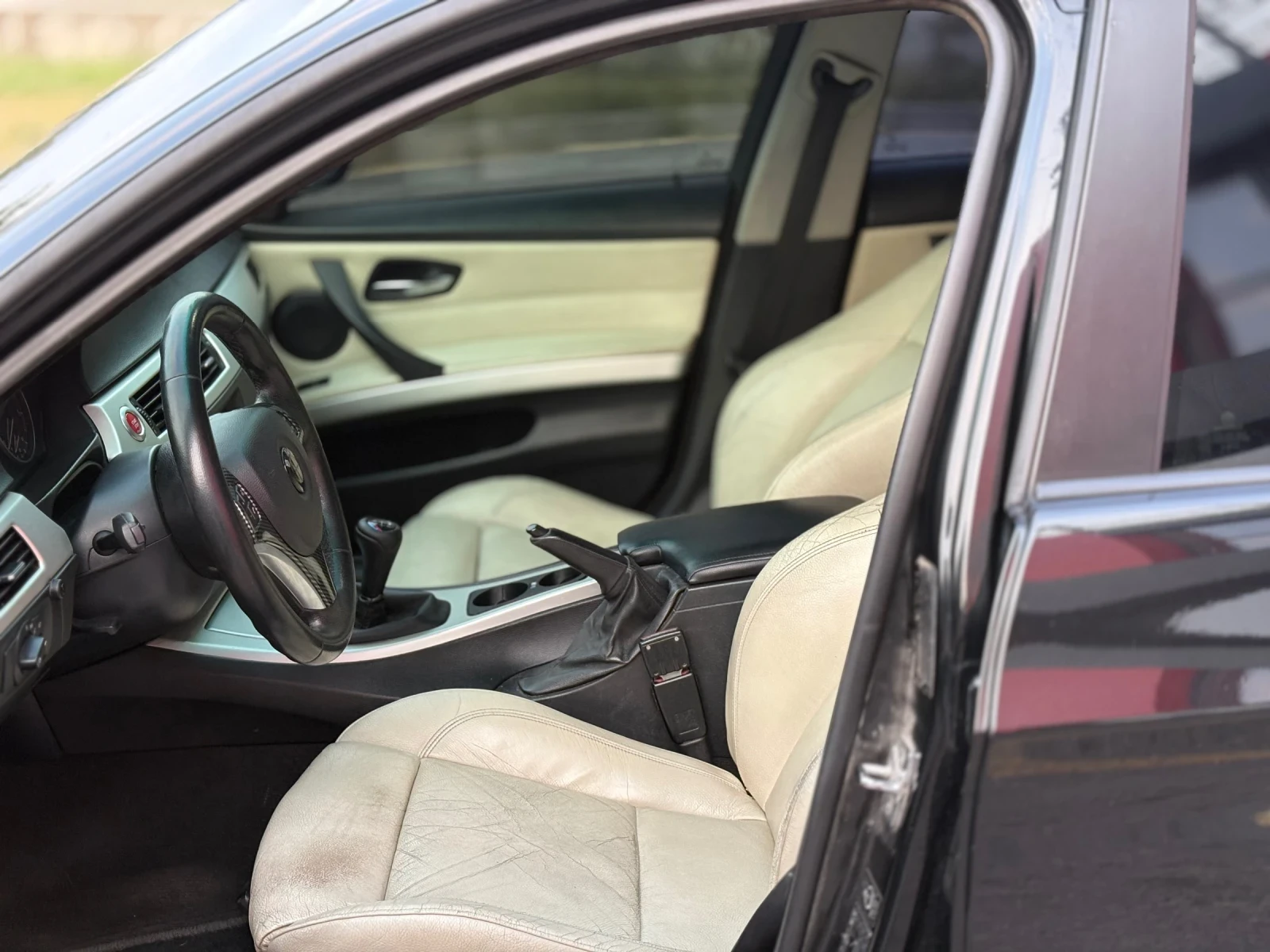 BMW 320, снимка 7 - Автомобили и джипове - 55777557