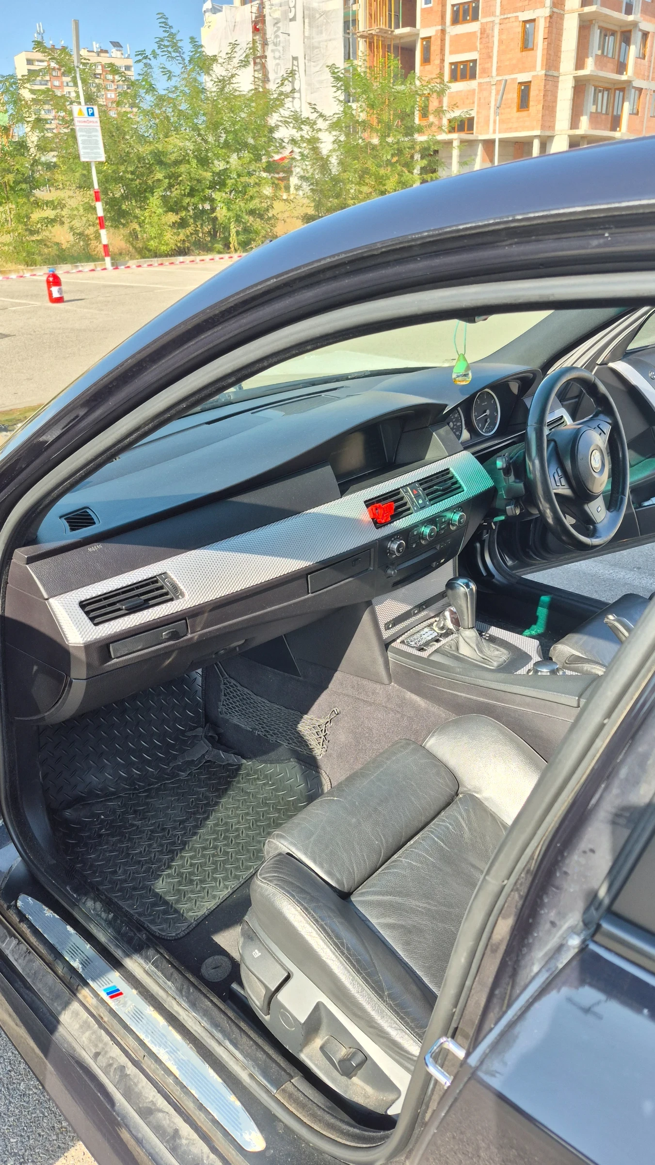 BMW 530, снимка 8 - Автомобили и джипове - 55954845