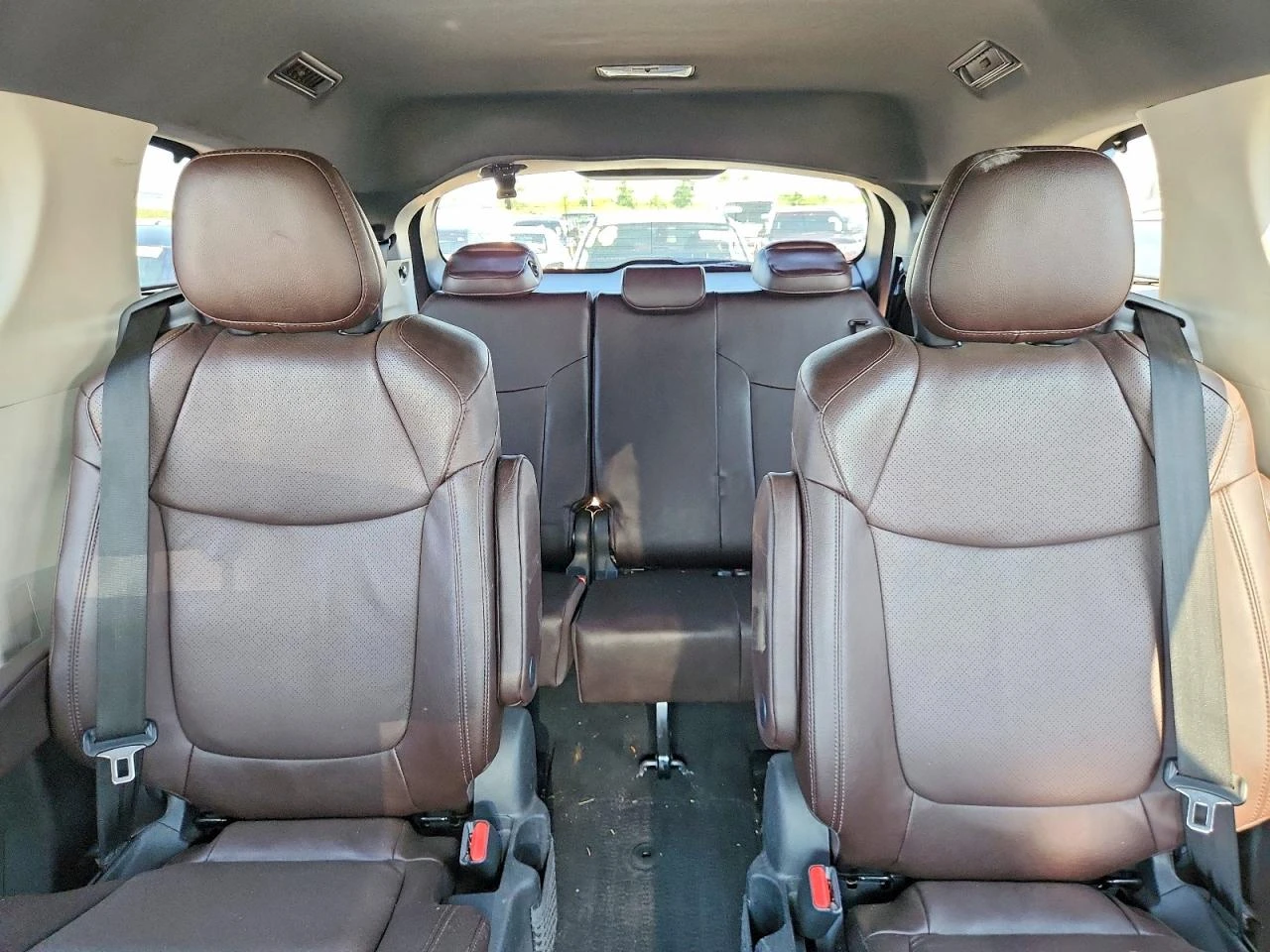 Toyota Sienna 2.5l Platinum 7-Passenger, снимка 10 - Автомобили и джипове - 56041716