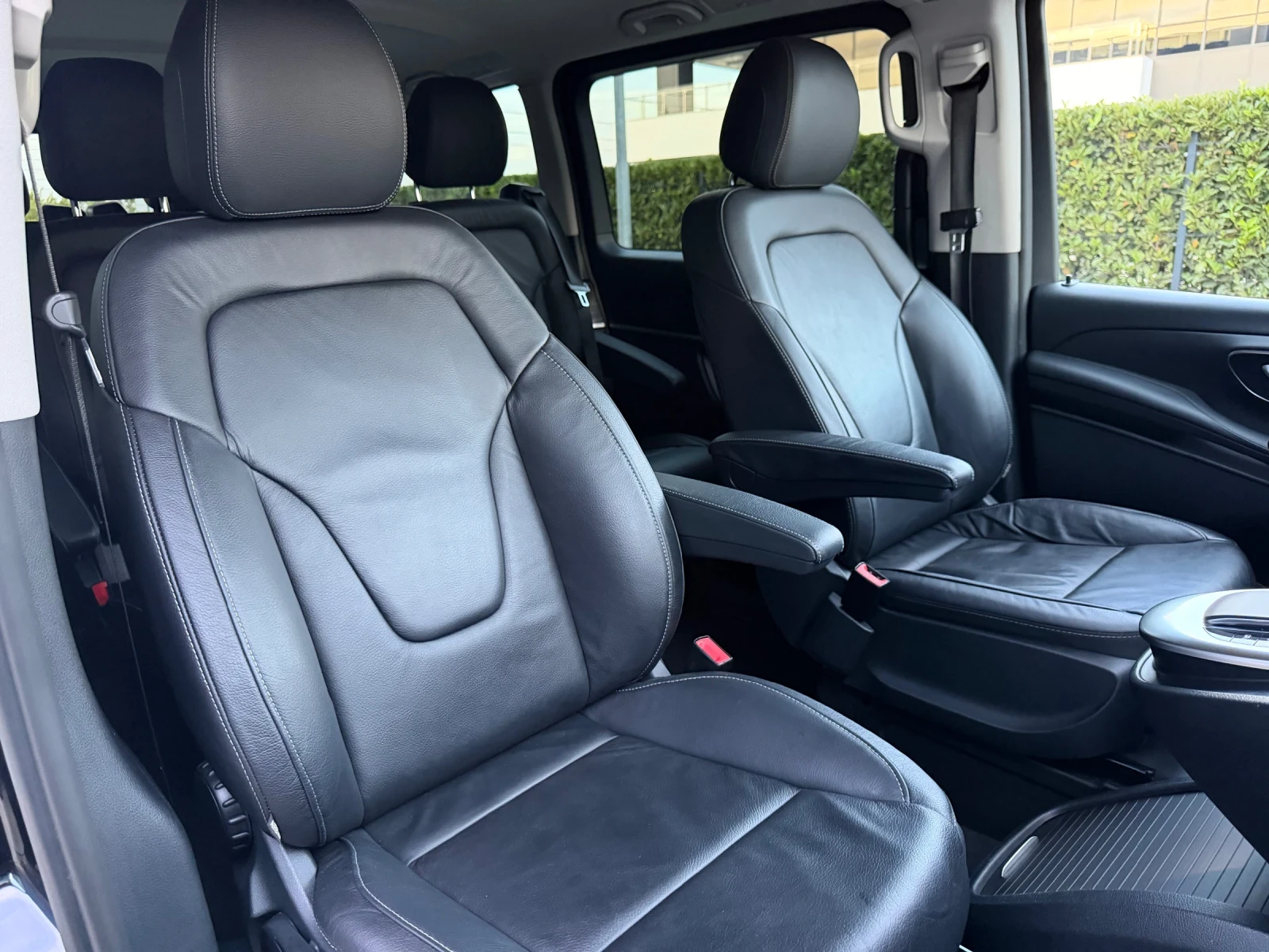 Mercedes-Benz V 300 V250 LONG EXCLUSIVE/ 6+ 1 /������� ������/FACELIFT | Mobile.bg � ����������� 10