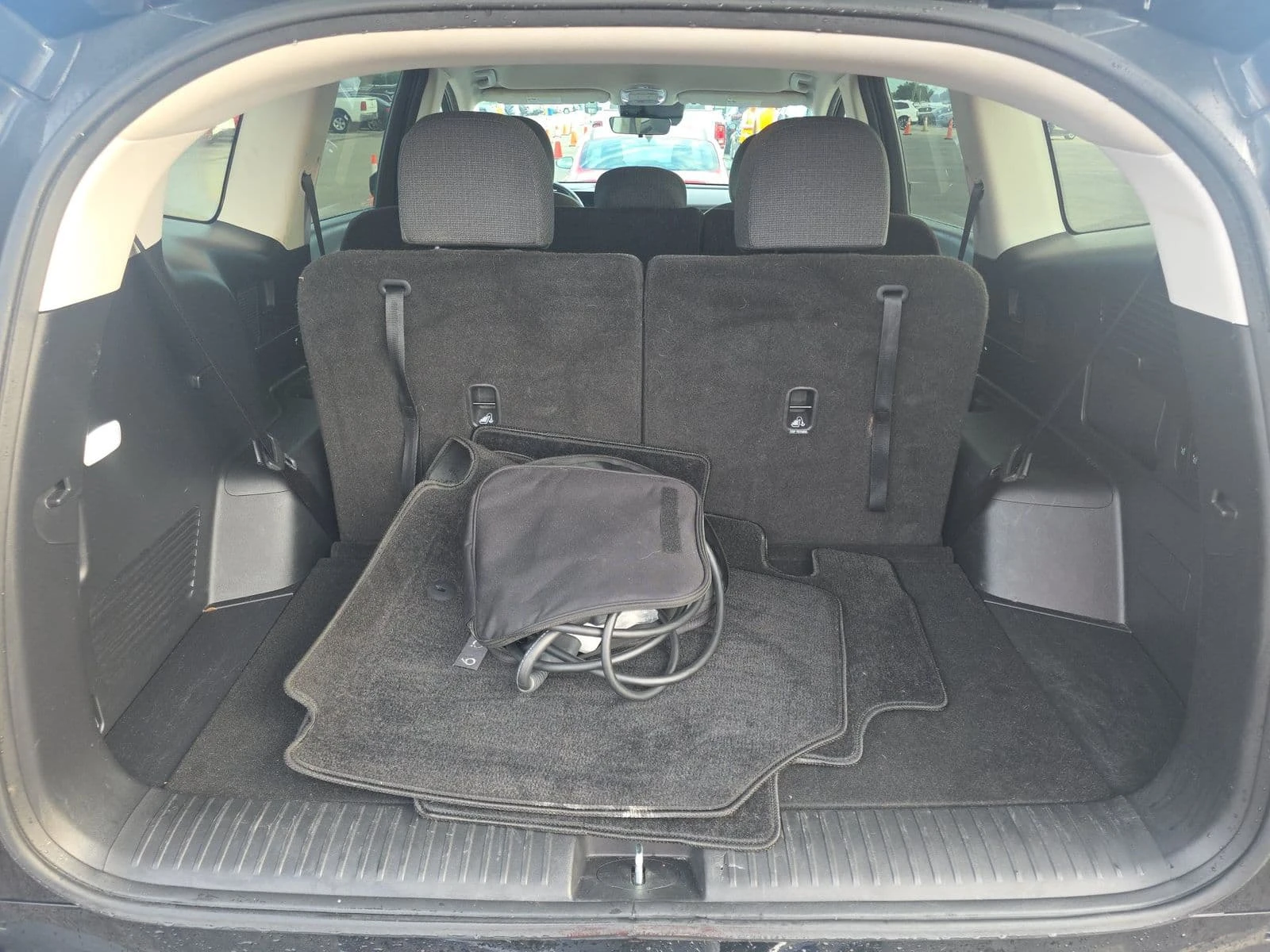 Hyundai IONIQ 9 SE/ПОДГРЕВ/КАМЕРА/, снимка 10 - Автомобили и джипове - 56635897