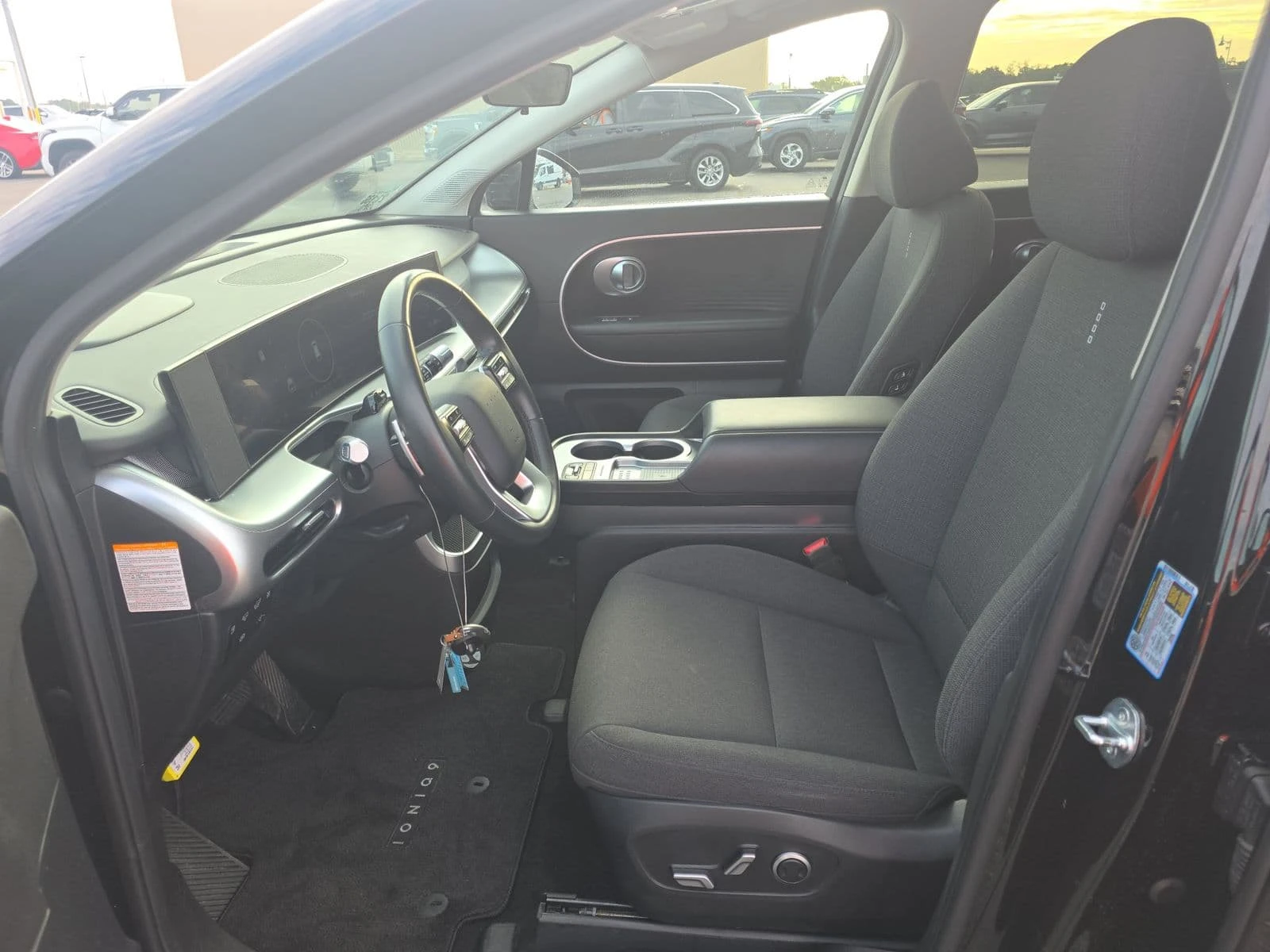 Hyundai IONIQ 9 SE/ПОДГРЕВ/КАМЕРА/, снимка 11 - Автомобили и джипове - 56635897