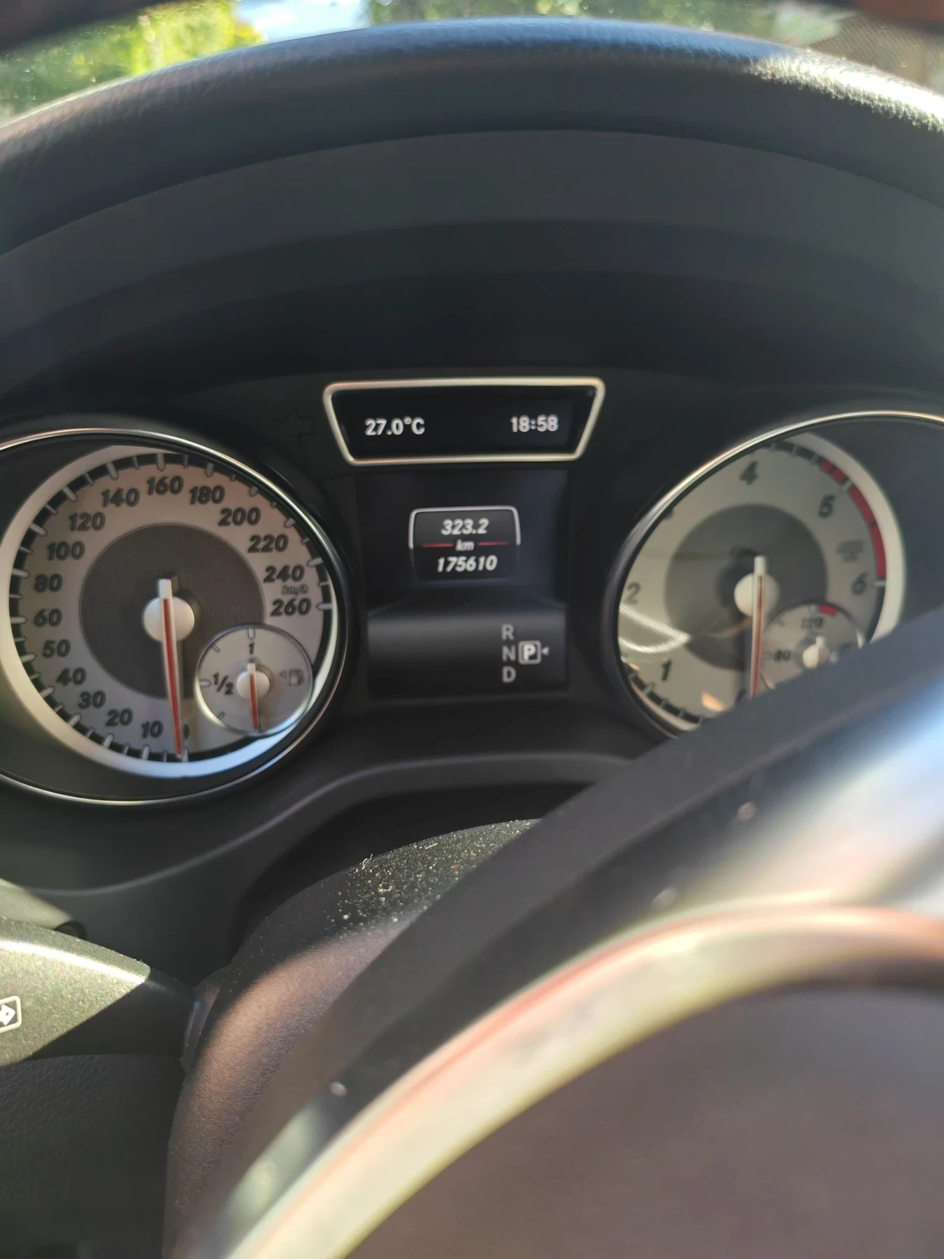 Mercedes-Benz GLA 220 4matic, снимка 6 - Автомобили и джипове - 56643445