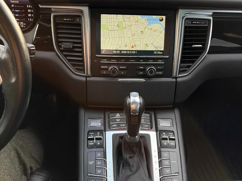 Porsche Macan * Turbo * CARFAX * БЕЗ ПЪРВОНАЧАЛНА ВНОСКА, снимка 9 - Автомобили и джипове - 53057009