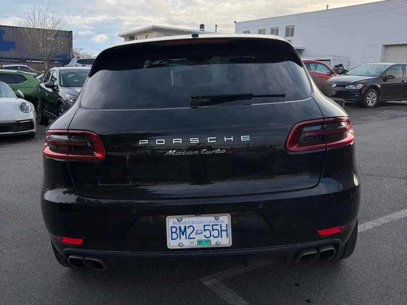 Porsche Macan * Turbo * CARFAX * БЕЗ ПЪРВОНАЧАЛНА ВНОСКА, снимка 4 - Автомобили и джипове - 53057009