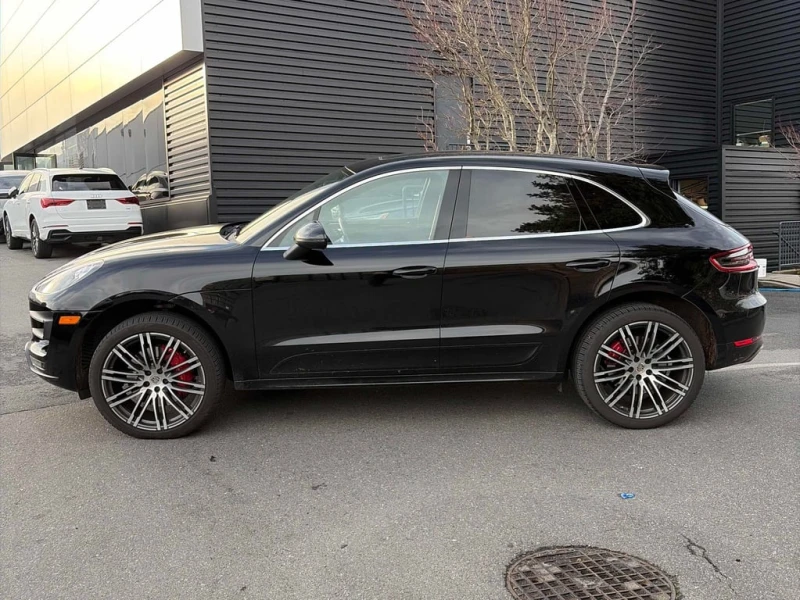 Porsche Macan * Turbo * CARFAX * БЕЗ ПЪРВОНАЧАЛНА ВНОСКА, снимка 2 - Автомобили и джипове - 53057009