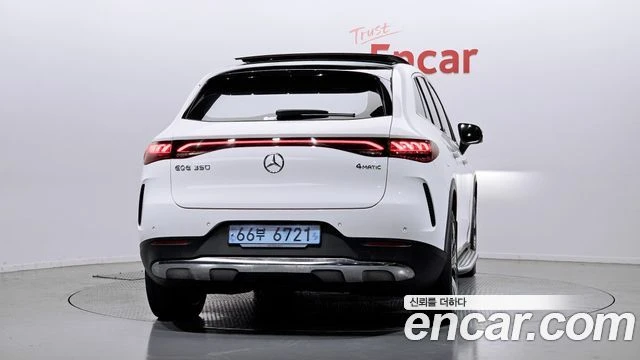 Mercedes-Benz EQE, снимка 4 - Автомобили и джипове - 56281906