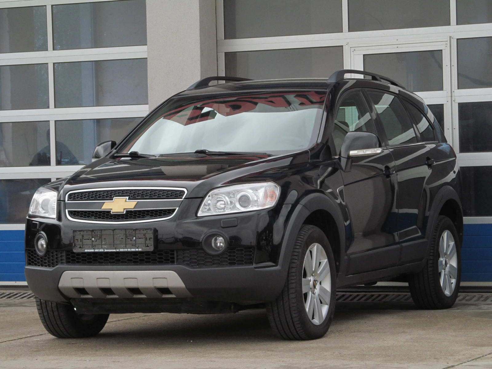 Chevrolet Captiva 3.2БЕНЗИН/4x4/AUTOMATIC/6+ 1 - [1] 