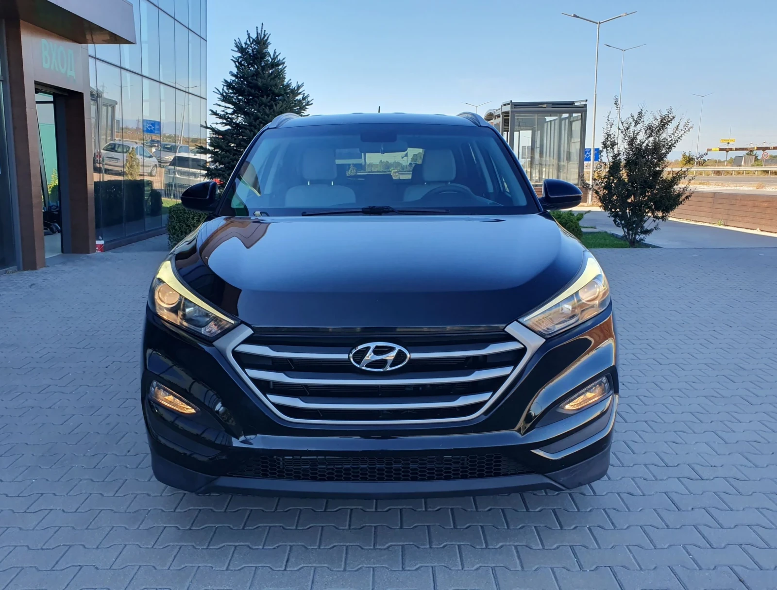 Hyundai Tucson 2.0 AWD 4x4 Kamera - изображение 2