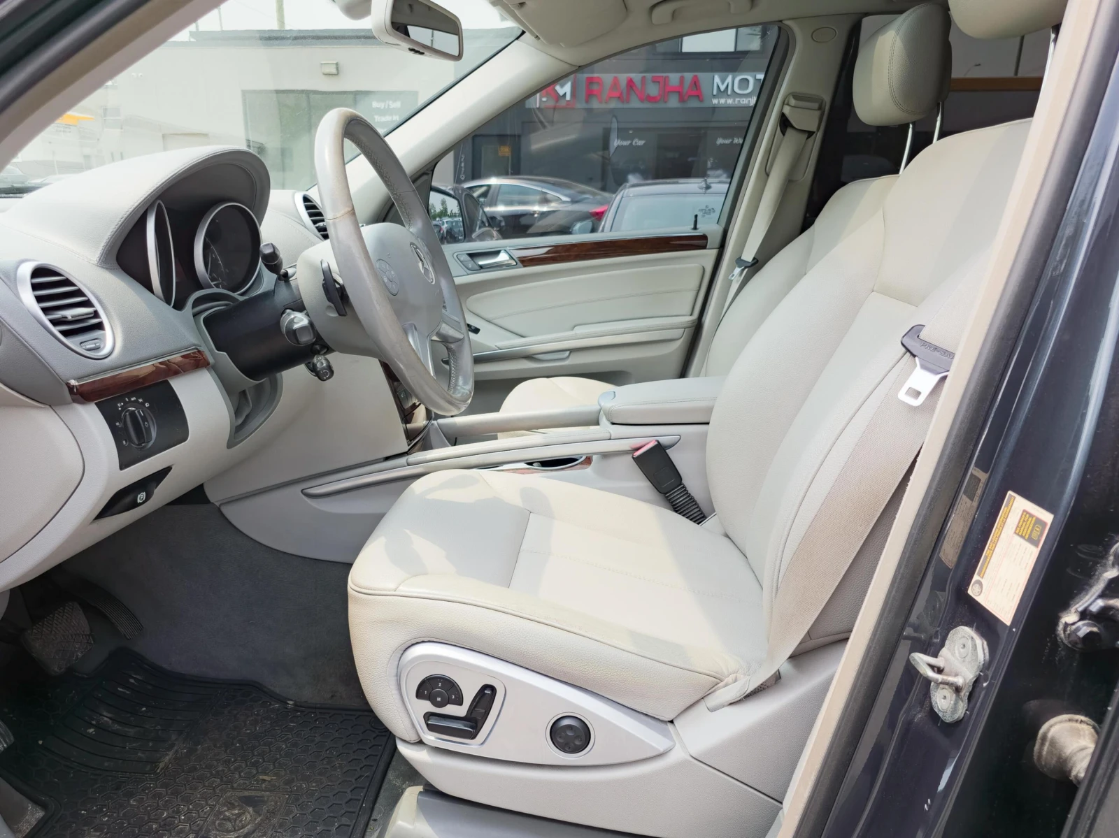 Mercedes-Benz GL 350 AMG PACK* PANO* ВЪЗДУХ* 7МЕСТА* BI-XENON - изображение 8