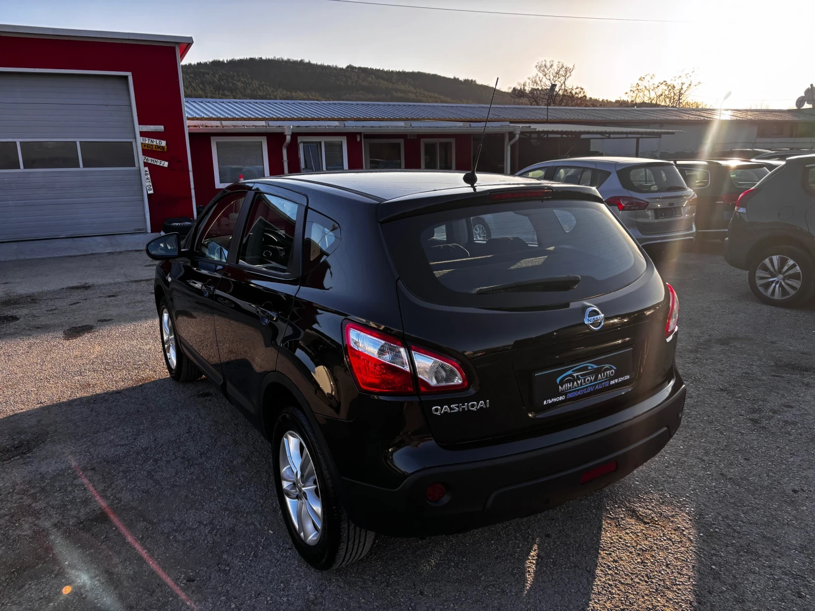 Nissan Qashqai 1.6i= NAVI= CAMERA, снимка 5 - Автомобили и джипове - 53829397